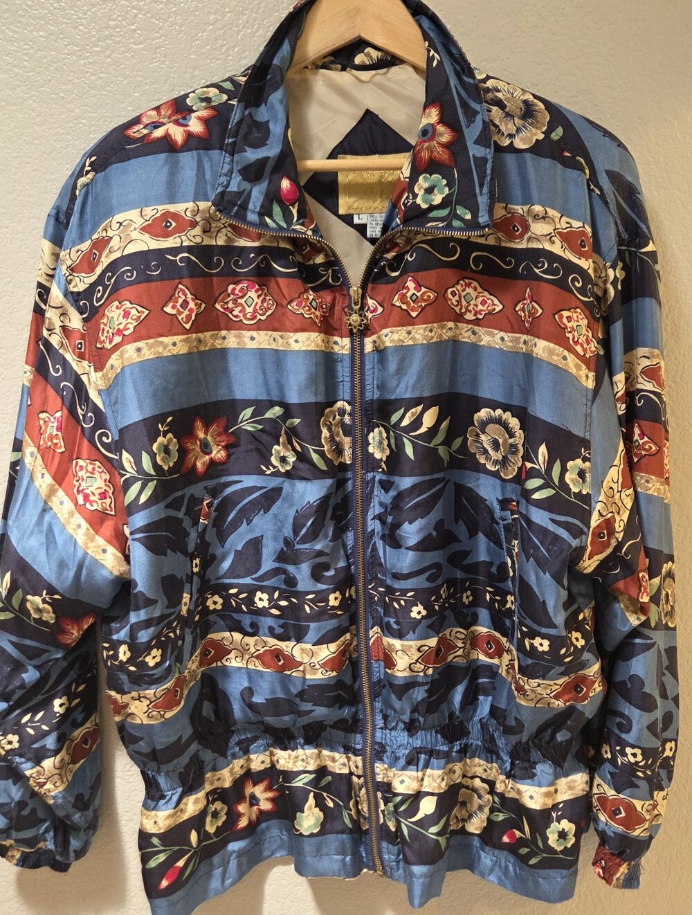 Vintage 80s/90s East West Silks 100% Silk Oversized Floral Print Jacket